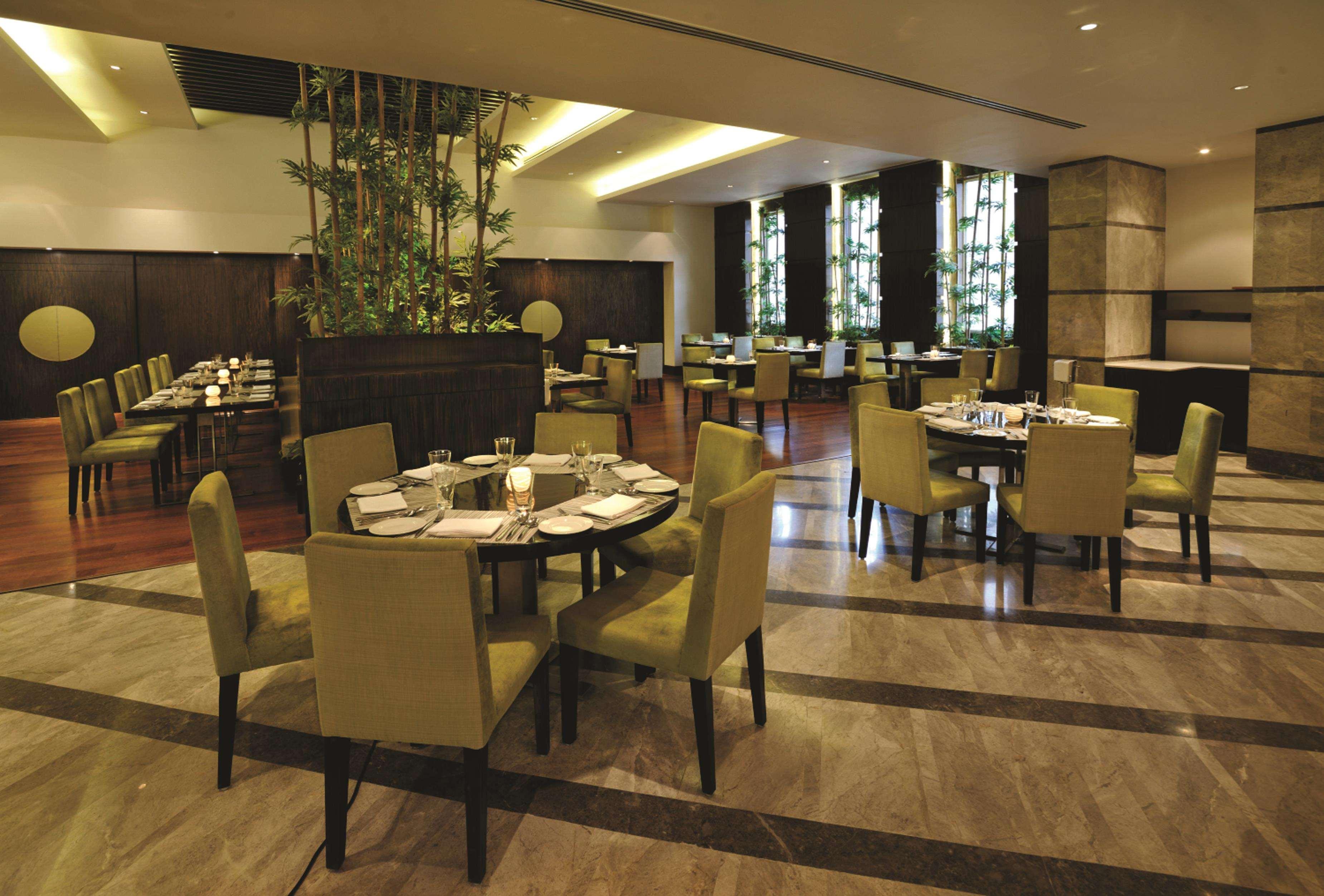 Готель Doubletree By Hilton Gurgaon New Delhi Ncr Екстер'єр фото