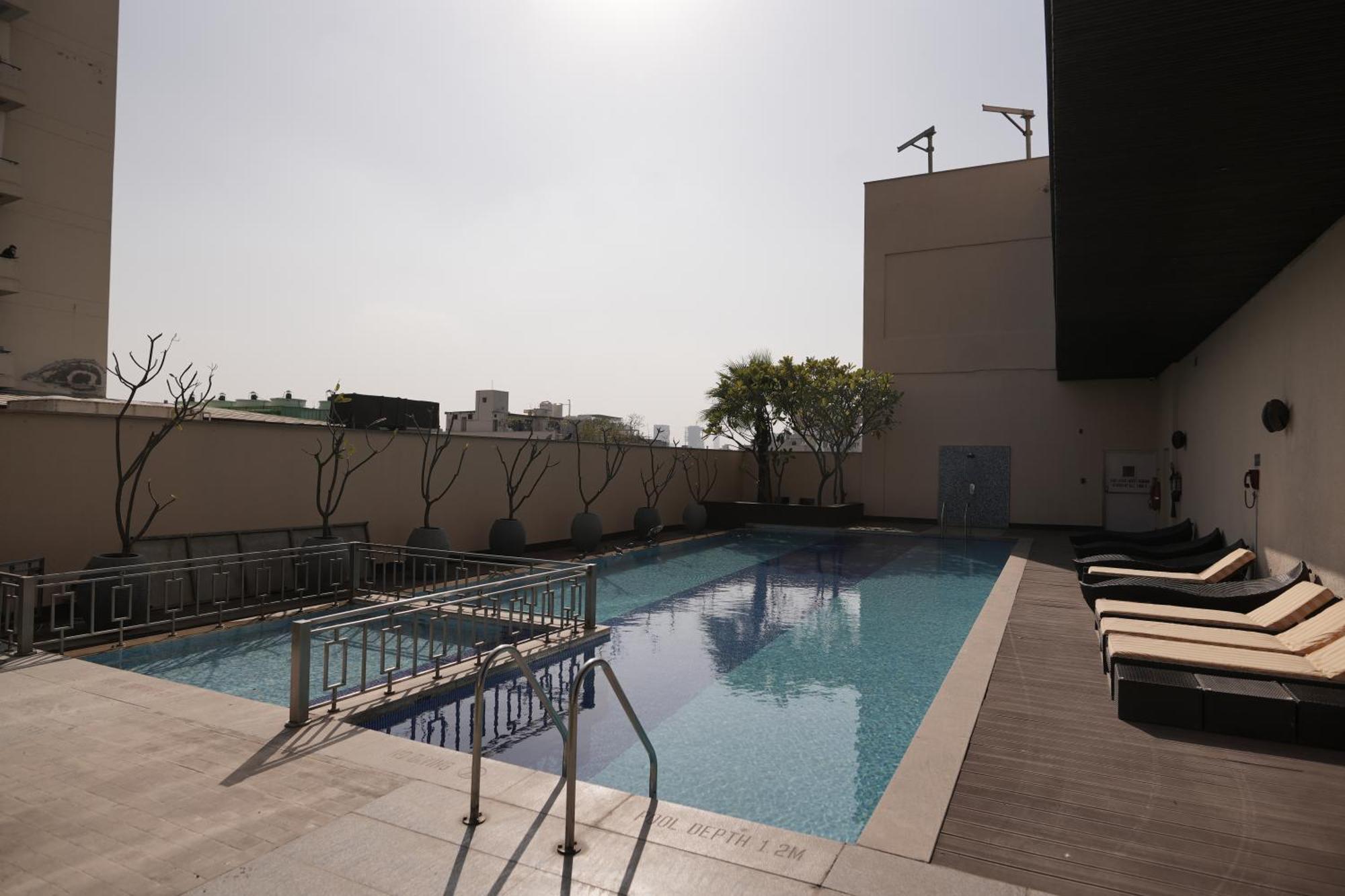 Готель Doubletree By Hilton Gurgaon New Delhi Ncr Екстер'єр фото