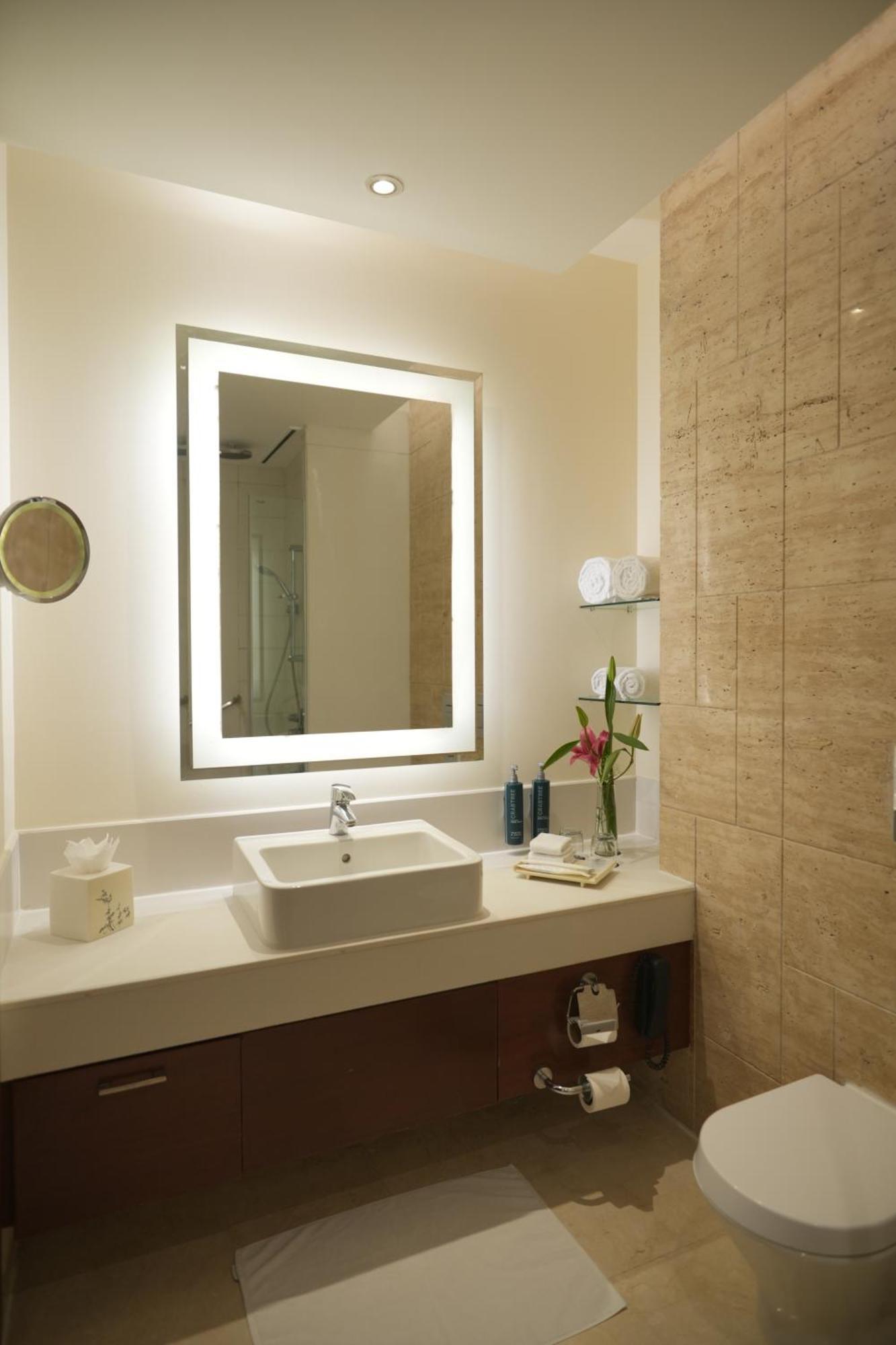 Готель Doubletree By Hilton Gurgaon New Delhi Ncr Екстер'єр фото