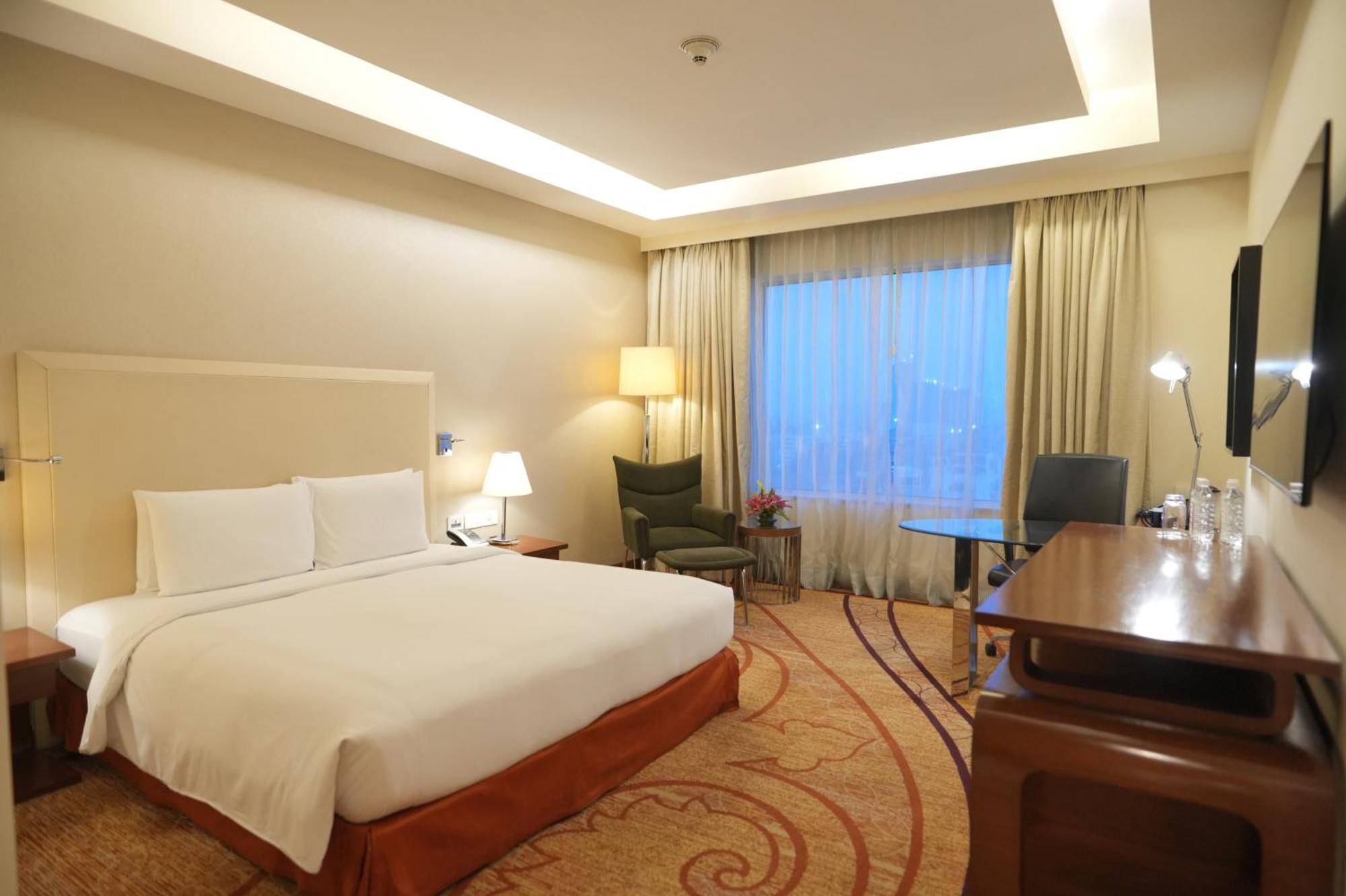 Готель Doubletree By Hilton Gurgaon New Delhi Ncr Екстер'єр фото