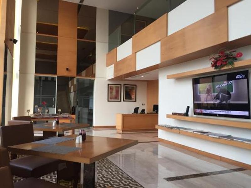 Готель Doubletree By Hilton Gurgaon New Delhi Ncr Екстер'єр фото